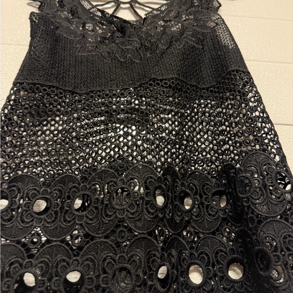 Step In Style Black Lace Top - Picture 3 of 4